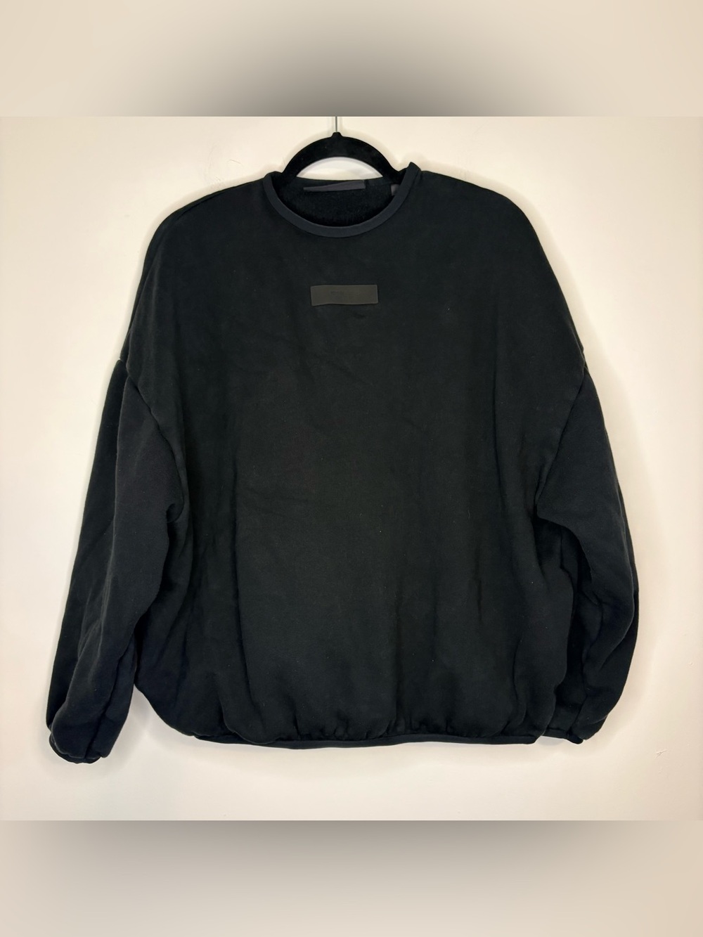 Essentials Fear of God Black Crewneck Sweatshirt Size Small With Pockets